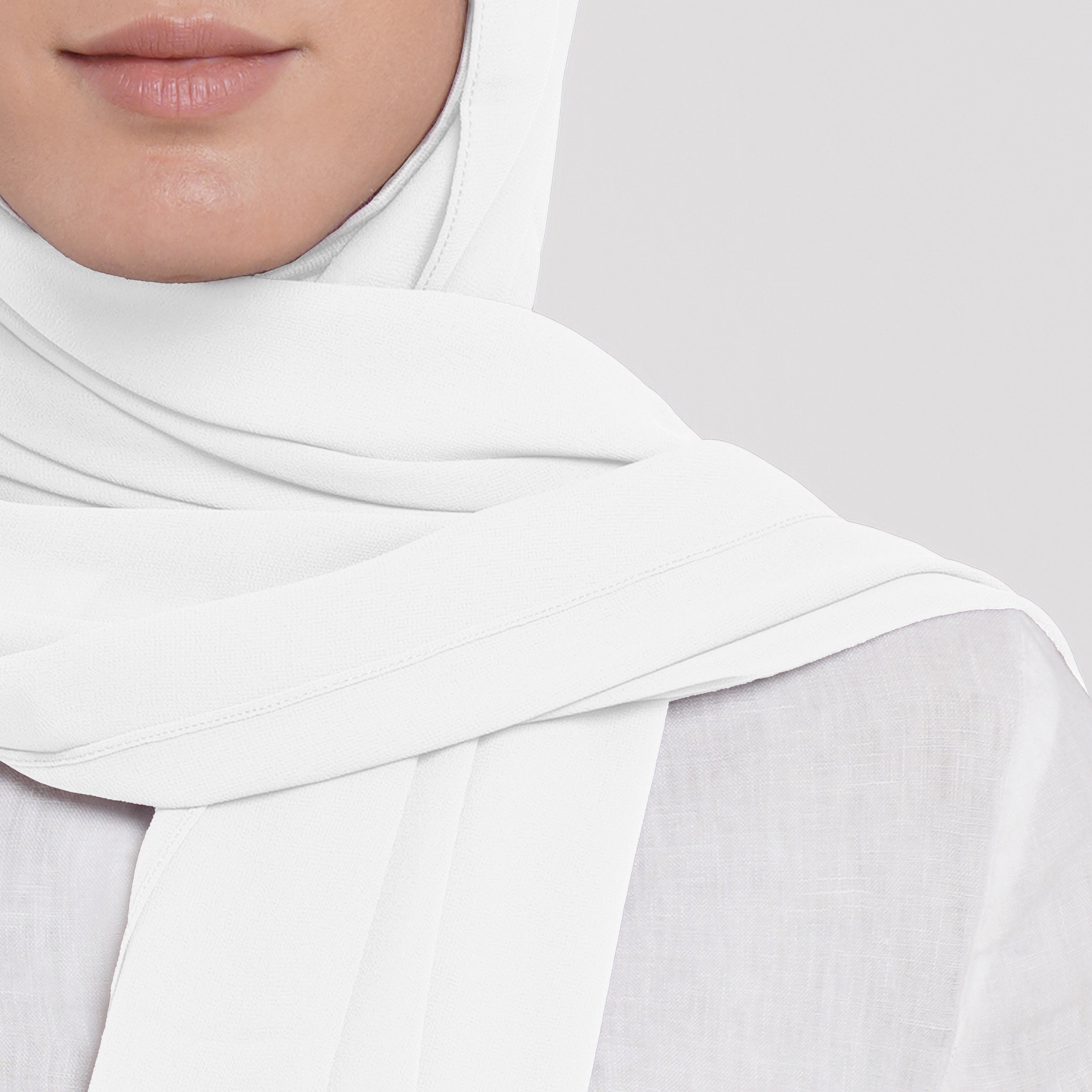 Emiratie Chiffon with Bonnet - Clean Ivory White