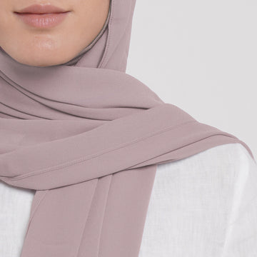 Emiratie Chiffon with Bonnet -Soft Blush Mauve