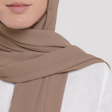 Emiratie Chiffon with Bonnet -Warm Caramel Brown