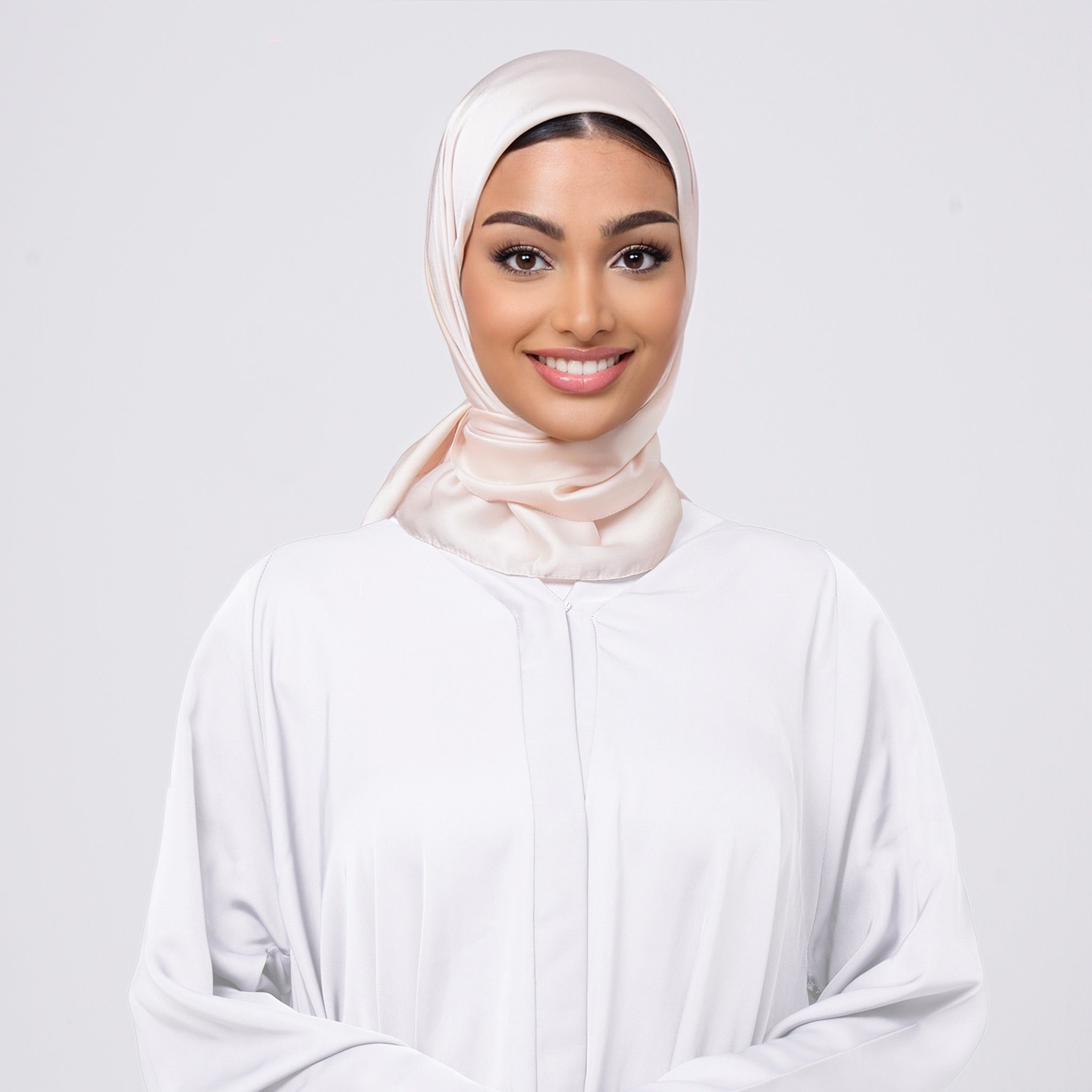 SilkTouch Satin Esarp - Cream Beige