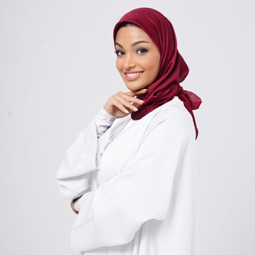 SilkTouch Satin Esarp - Crimson Red