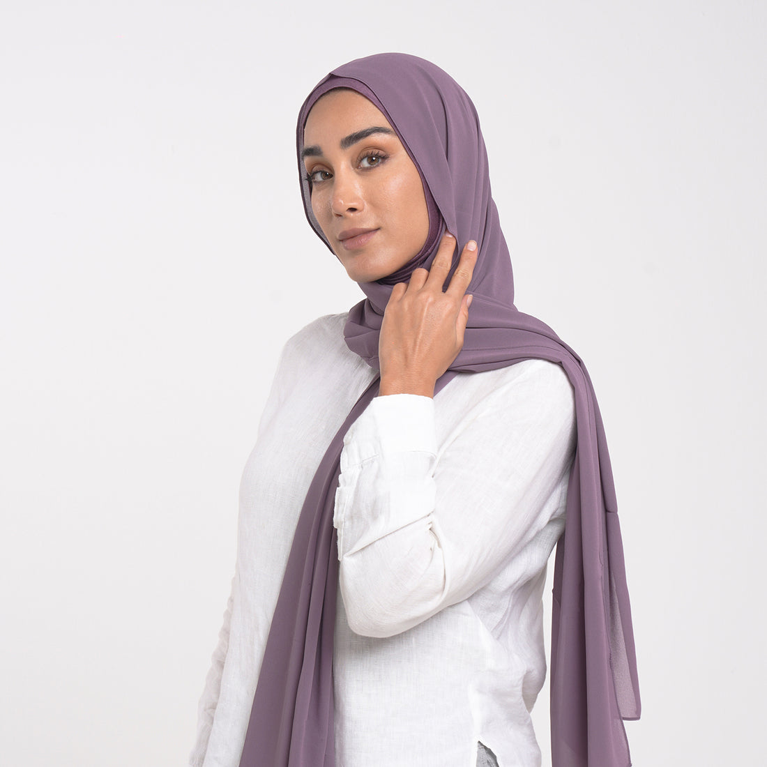 Emiratie Chiffon with Bonnet -Dusty Orchid