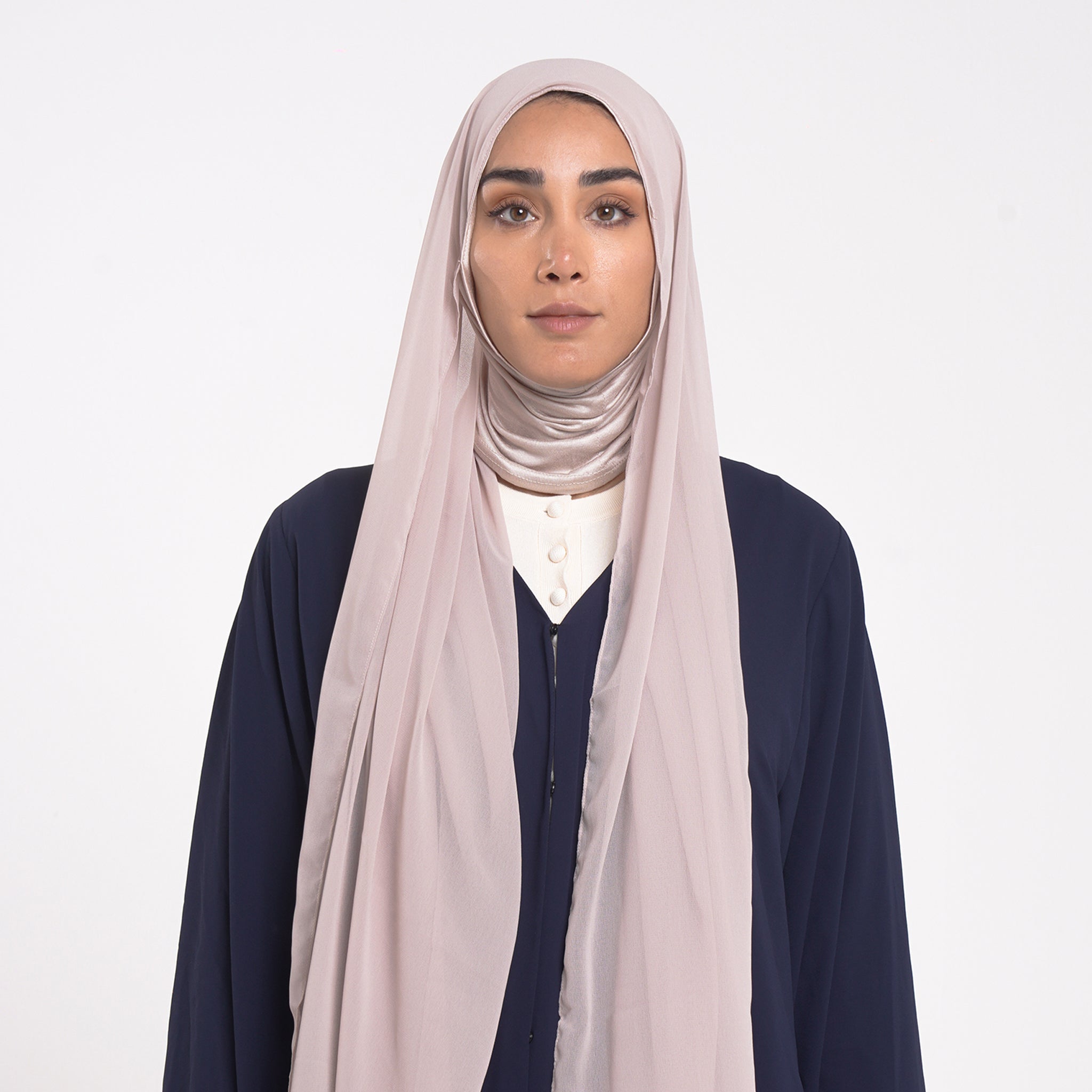 Emiratie Chiffon with Bonnet -Soft Nude Blush