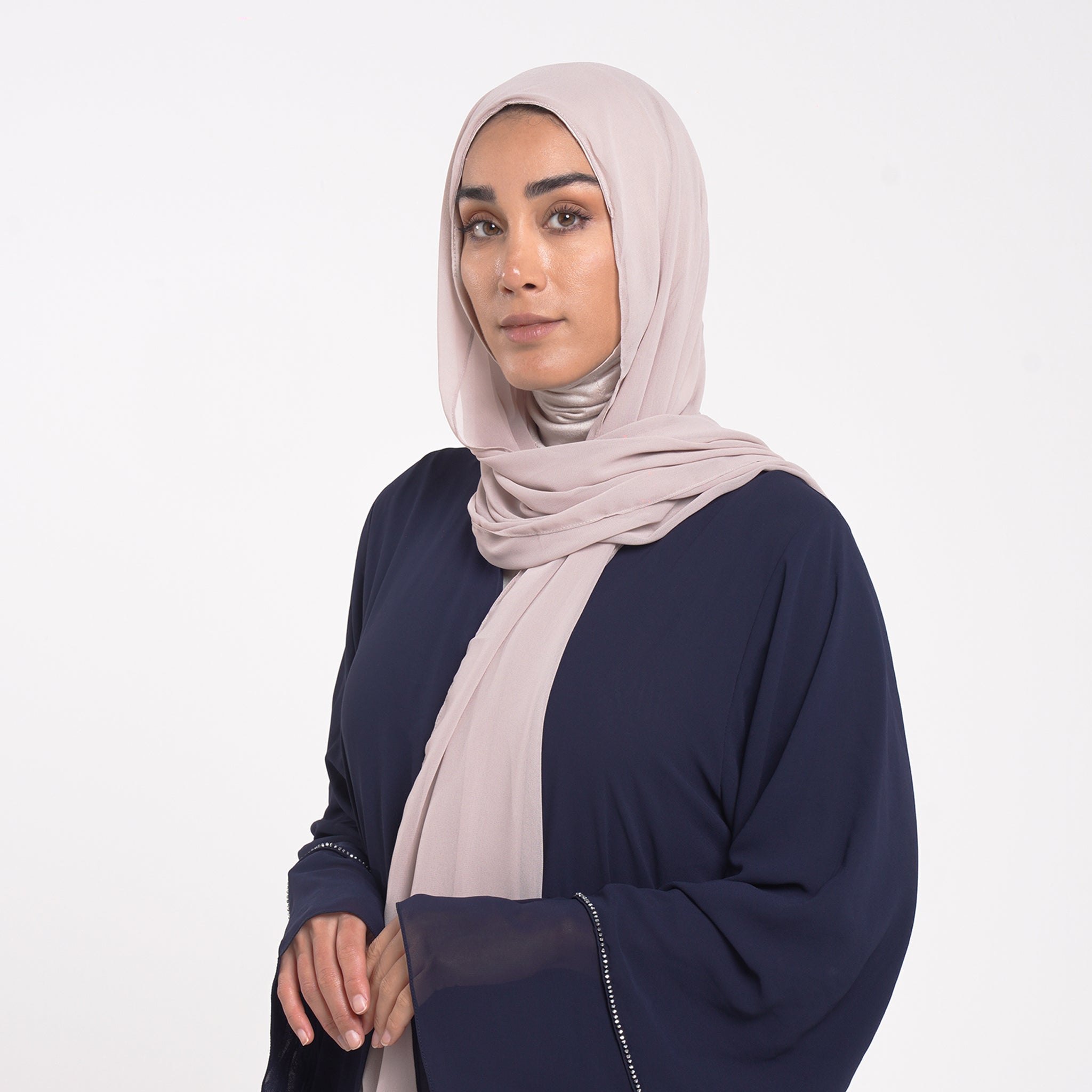 Emiratie Chiffon with Bonnet -Soft Nude Blush
