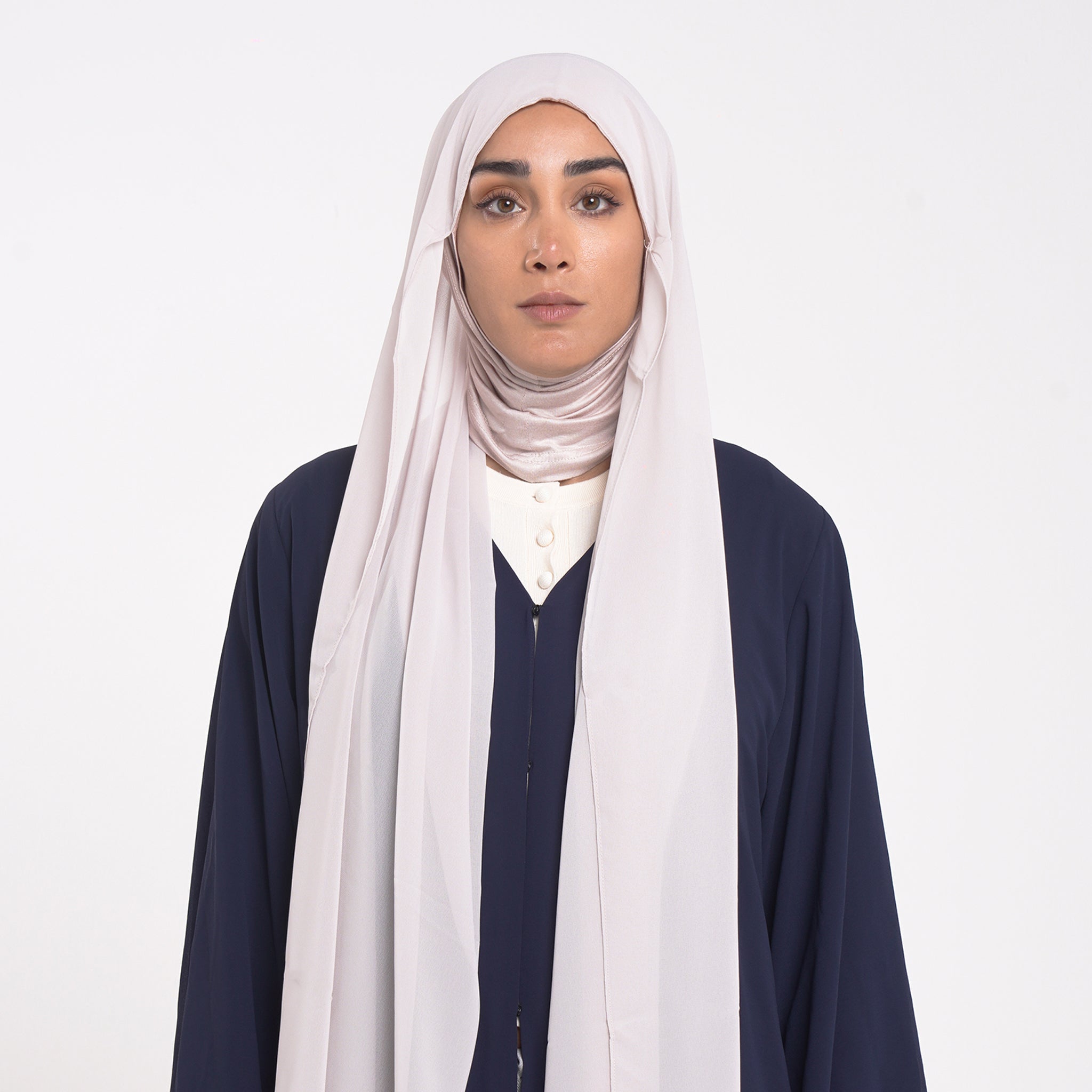 Emiratie Chiffon with Bonnet -Elegant Ivory Beige