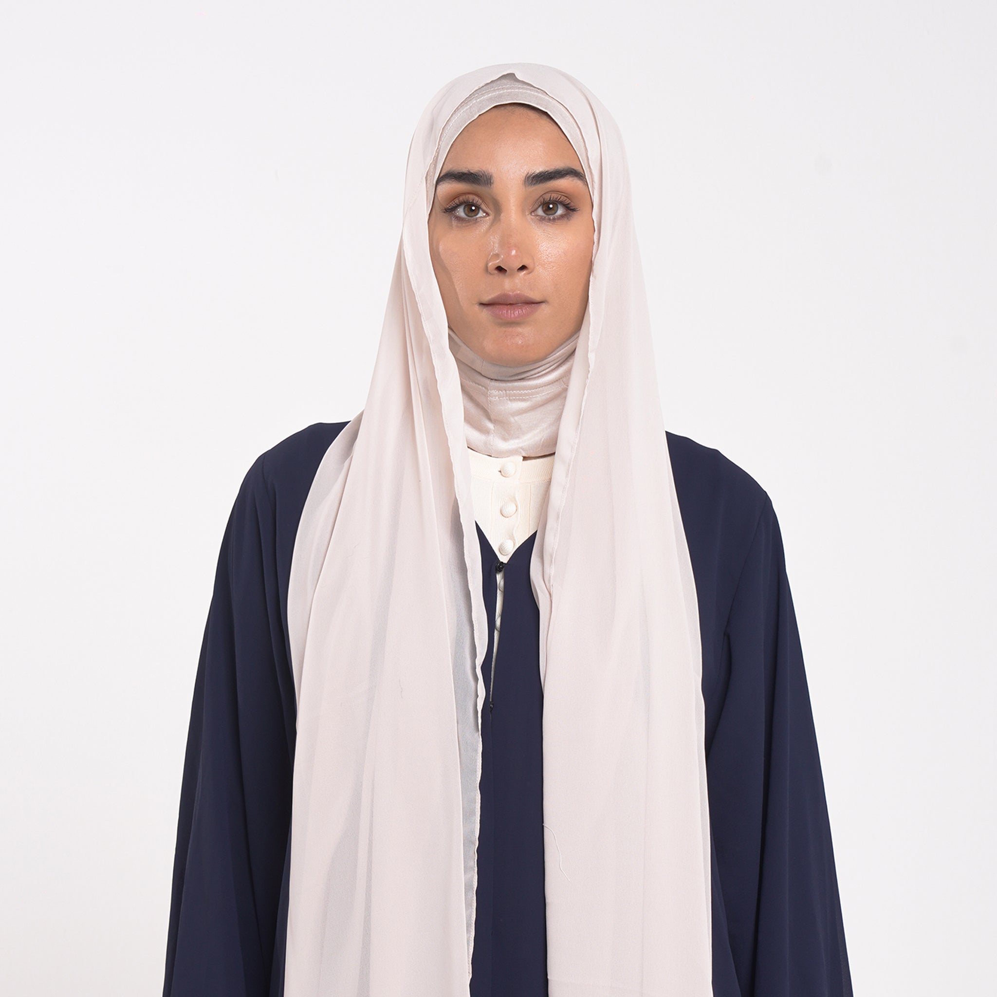 Emiratie Chiffon with Bonnet -Soft Sand Beige