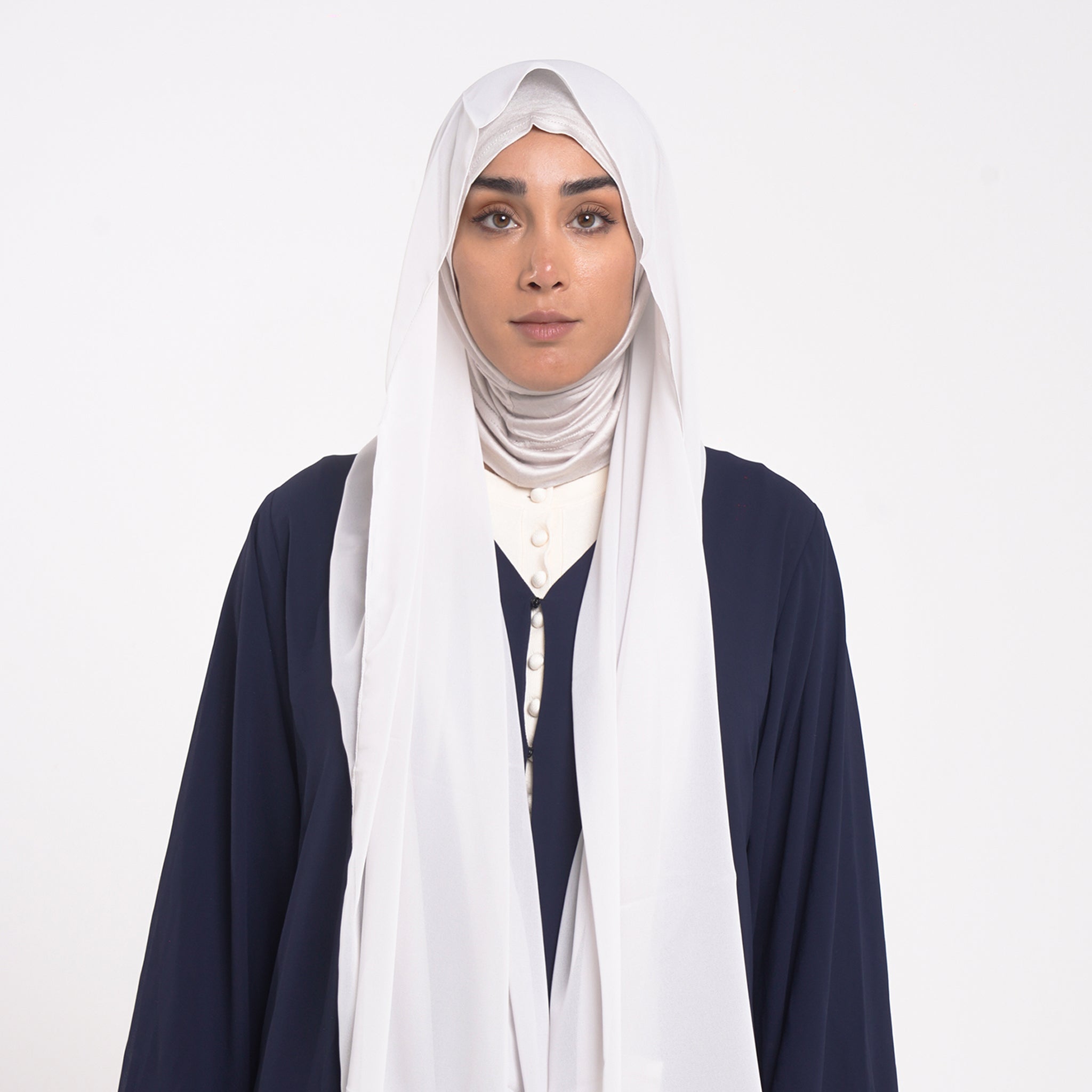Emiratie Chiffon with Bonnet - Cool Light Dove Grey