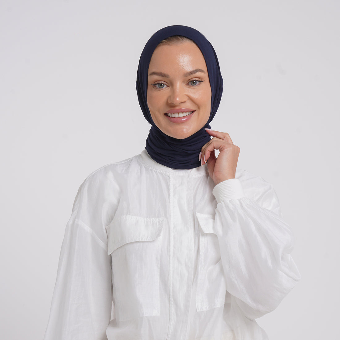 Viscose Yara Hijab - Deep Navy Blue