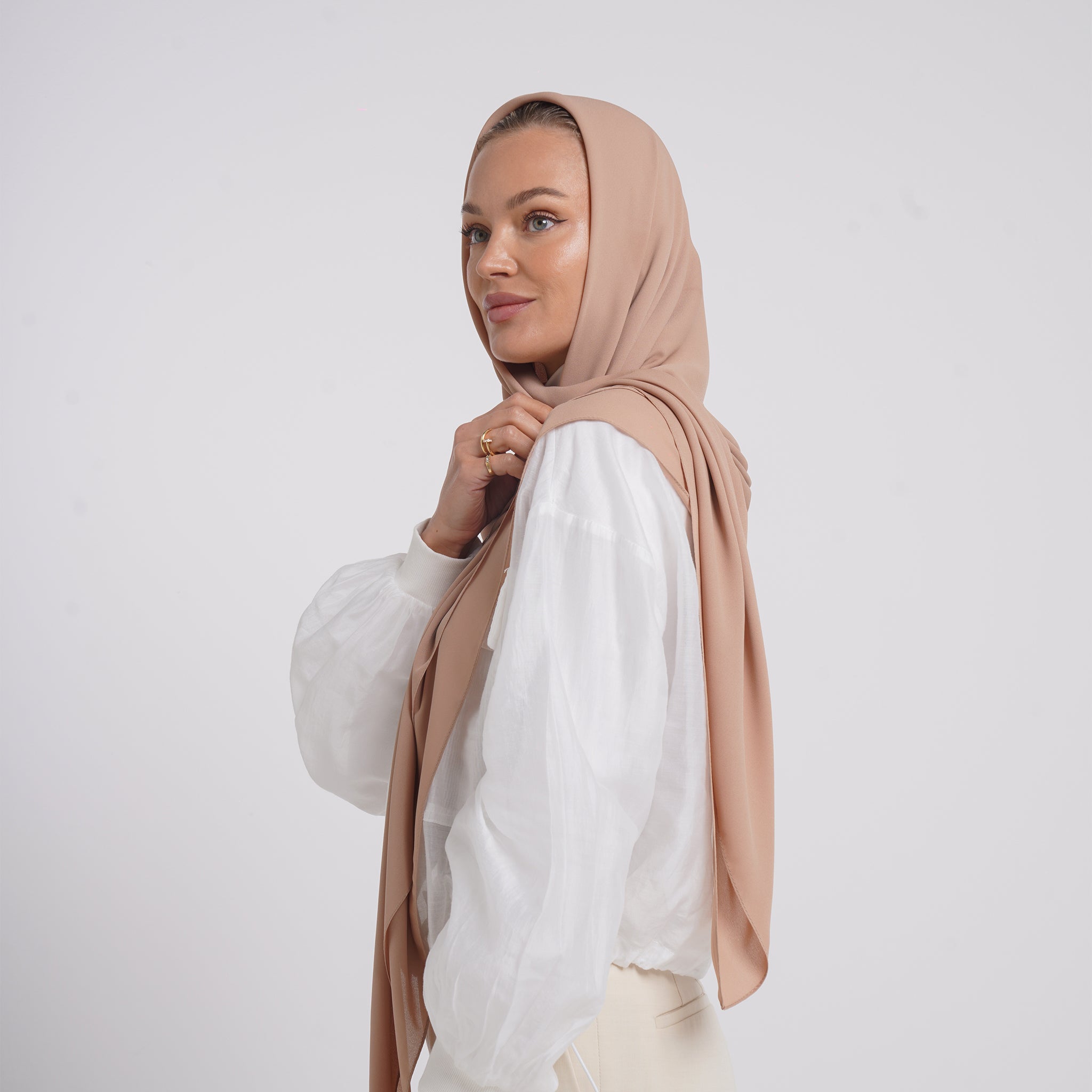 Crepe Cotton hijab - Peach Beige