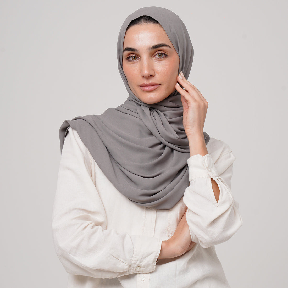 Premium Chiffon Hijab -Warm Gray