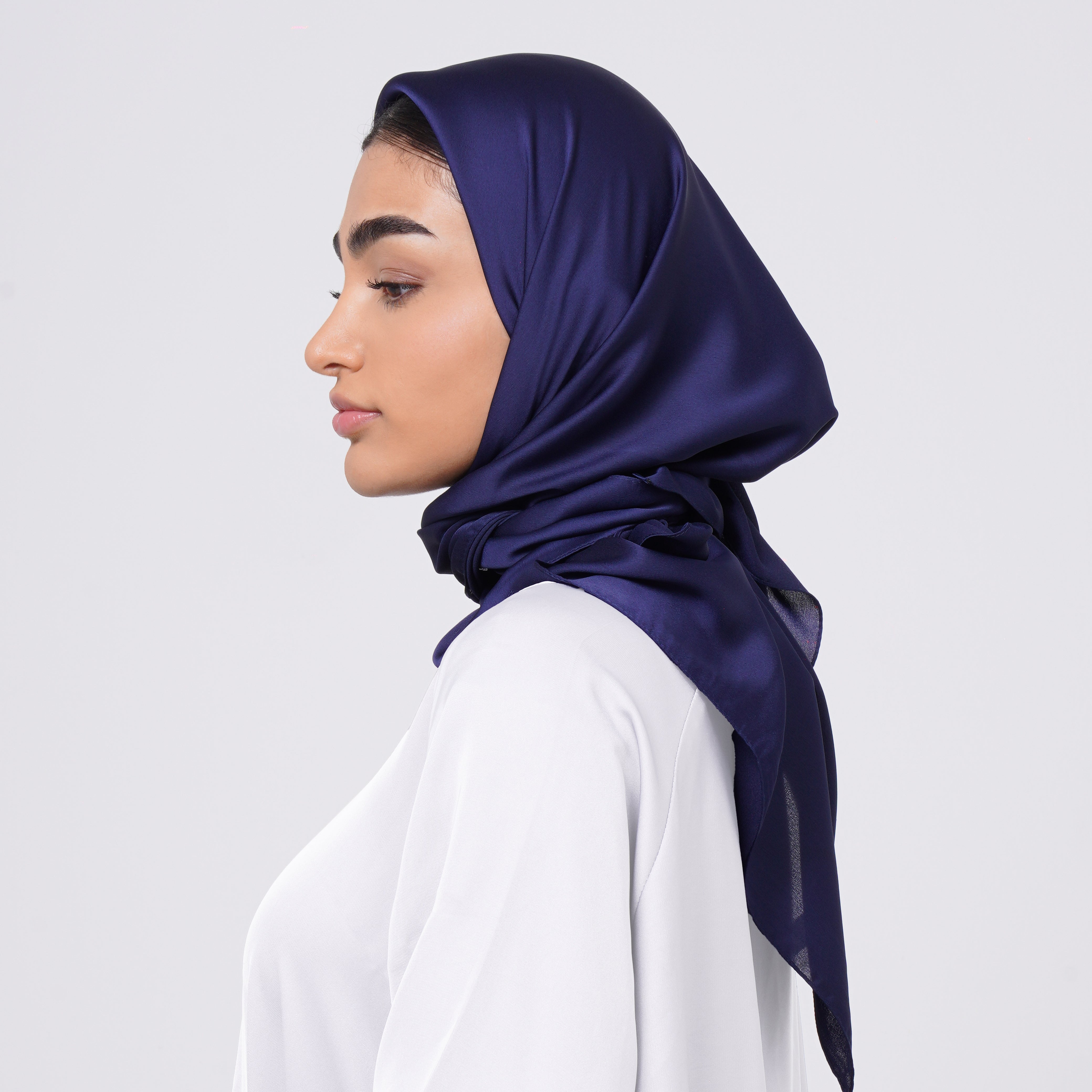 SilkTouch Satin Esarp - Deep Navy