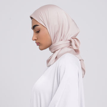SilkTouch Satin Esarp - Blush Nude