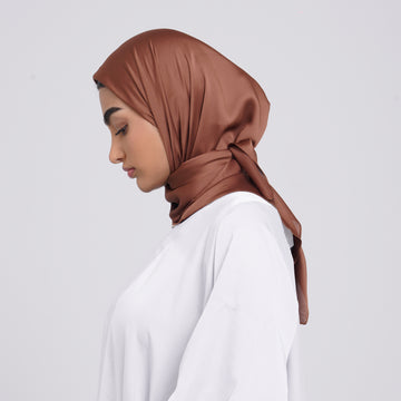 SilkTouch Satin Esarp -Chestnut Brown