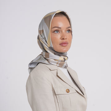 Satin Printed Esarp -Warm Taupe