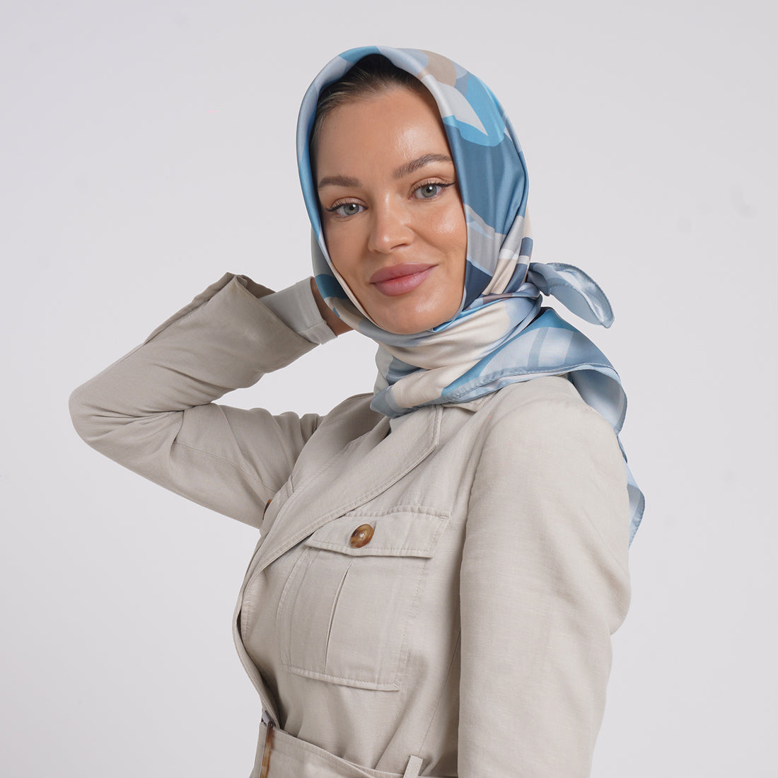 Satin Printed Esarp - Powder Blue Multi