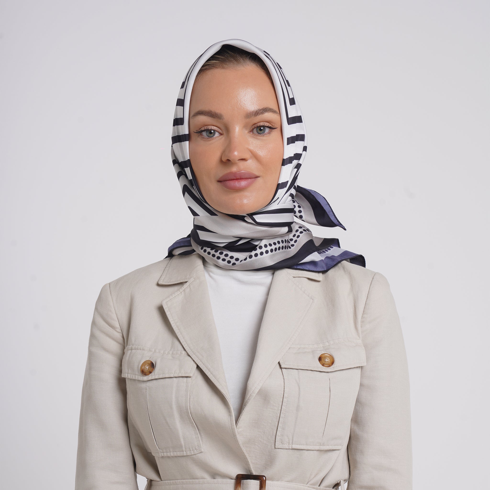 Satin Printed Esarp - Midnight Navy Print