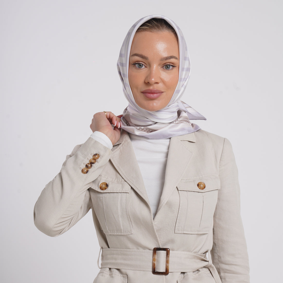 Satin Printed Esarp -Soft Lavender Grey Print